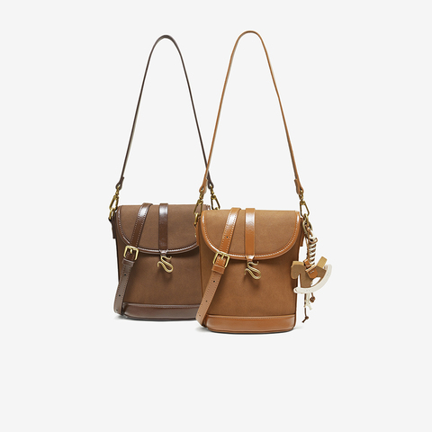 百思图2025冬新款商场同款人水桶包时尚潮流单肩斜挎包女TY052DX5