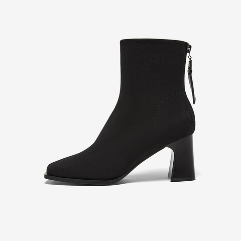 百思图2025冬季新款商场同款时装靴时尚通勤粗跟女短靴F5217DD5