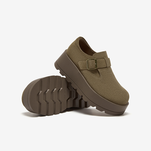 百思图2025冬季新款商场同款勃肯鞋时尚休闲女单鞋F3109DM5