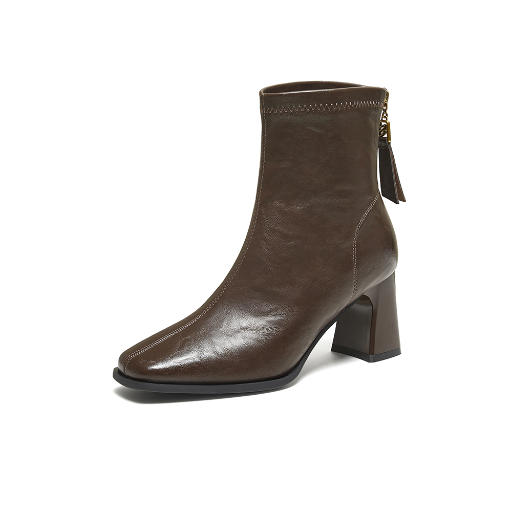 百思图2025冬季新款商场同款时装靴时尚通勤粗跟女短靴F5217DD5