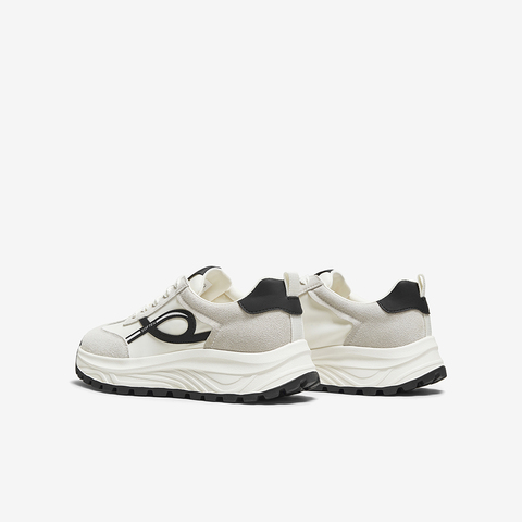 百思图2025秋季新款阿甘鞋时尚复古潮流运动女休闲鞋VLHC5CM5