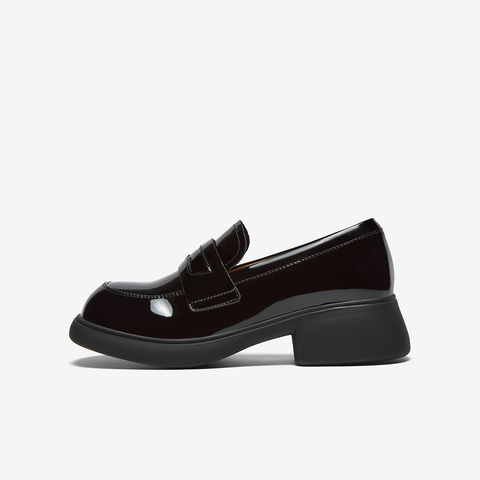 百思图2025秋季新款商场同款乐福鞋复古学院风女单鞋UTS01CA5