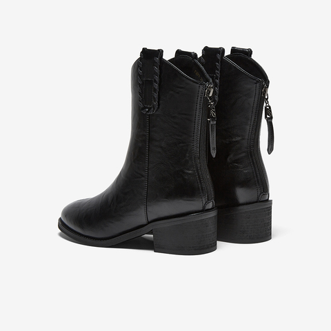 百思图2025冬季新款时装靴时尚简约潮流通勤粗跟女中靴F3011DZ5