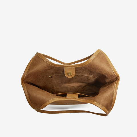 百思图2025冬季新款托特包时髦通勤大容量单肩包女TY057DX5