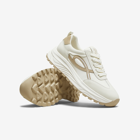 百思图2025秋季新款阿甘鞋时尚复古潮流运动女休闲鞋VLHC5CM5