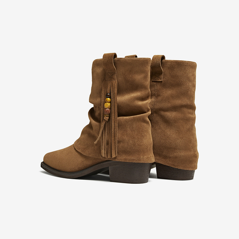 百思图2025冬季新款西部堆堆靴时尚潮流复古粗跟女中靴BP073DZ5