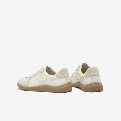 百思图2025秋季新款商场同款德训鞋时尚复古运动男休闲鞋BC817CM5