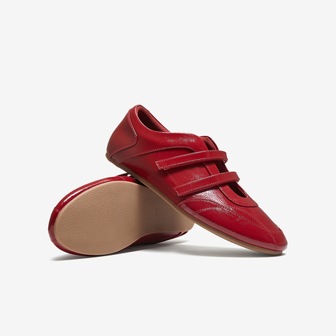 百思图2025秋季新款芭蕾舞鞋时尚潮流复古休闲女单鞋D3536CQ5