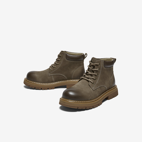 百思图2025冬季新款商场同款马丁靴时尚户外运动男短靴WF512DD5