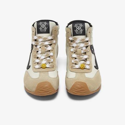 百思图2025冬季新款商场同款休闲靴时尚潮流户外女短靴A1858DD5