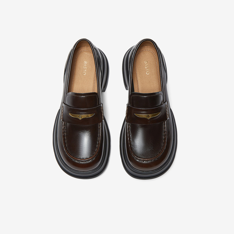 百思图2025秋季新款乐福鞋时尚复古学院风厚底女单鞋VZF17CA5