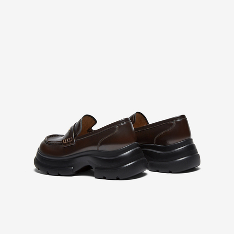 百思图2025秋季新款乐福鞋时尚复古学院风厚底女单鞋VZF17CA5