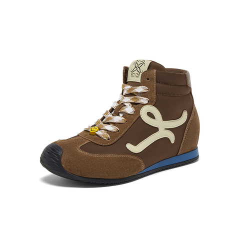 百思图2025冬季新款商场同款休闲靴时尚潮流户外女短靴A1858DD5