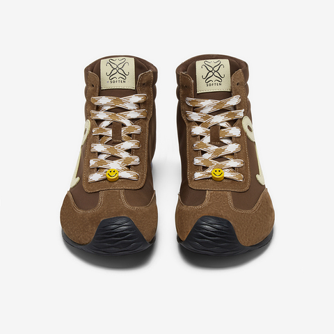 百思图2025冬季新款商场同款休闲靴时尚潮流户外女短靴A1858DD5