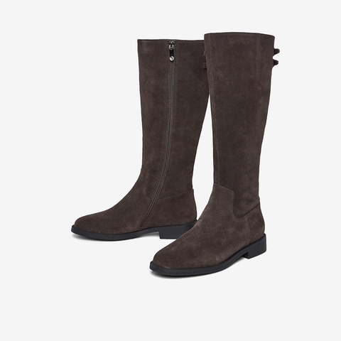 百思图2025冬季新款骑士靴时尚潮流街头粗跟女长靴AX211DG5