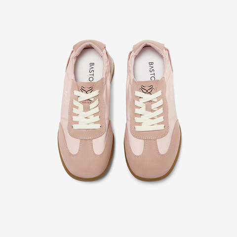 百思图2025秋季新款德训鞋时尚复古街头潮流女休闲鞋CN313CM5