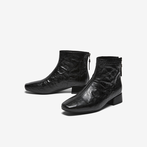 百思图2025冬季新款商场同款时装靴简约通勤粗跟女短靴BN889DD5