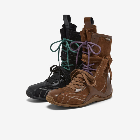 百思图2025冬季新款休闲靴时尚潮流运动女中靴A9101DZ5