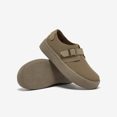 百思图2025秋季新款勃肯鞋时尚复古休闲厚底男单鞋FCP01CM5