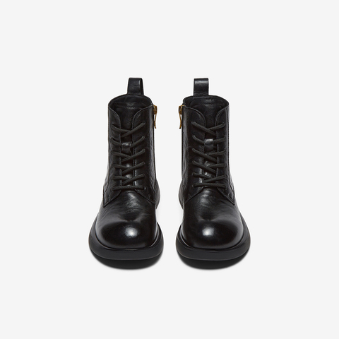 百思图2025冬季新款商场同款马丁靴时尚简约户外女短靴W8268DD5