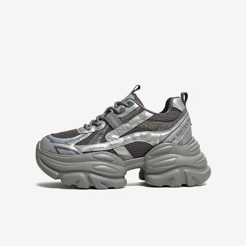 百思图2025冬季新款商场同款老爹鞋时尚运动女休闲鞋B8161DD5