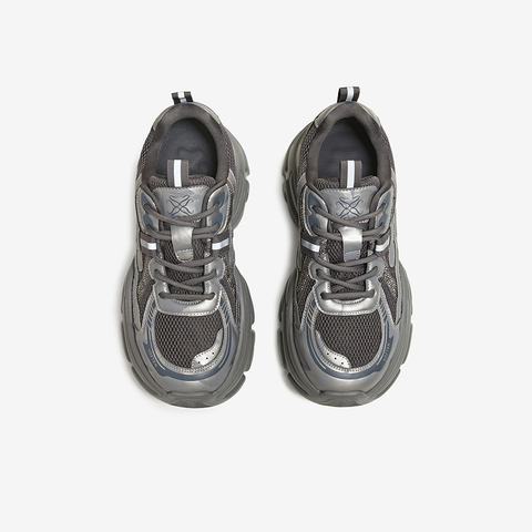 百思图2025冬季新款商场同款老爹鞋时尚运动女休闲鞋B8161DD5