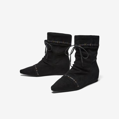 百思图2025冬季新款堆堆靴时尚潮流街头尖头女中靴W0871DZ5