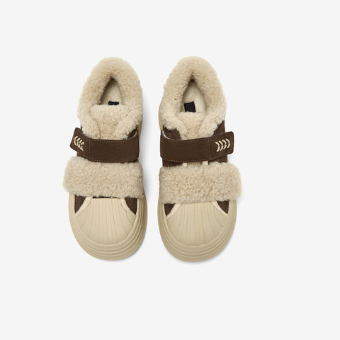 百思图2025冬季新款商场同款毛毛鞋棉鞋时尚运动女休闲鞋E1911DM5