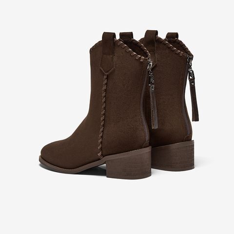 百思图2025冬季新款商场同款时装靴时尚潮流粗跟女中靴F3015DZ5