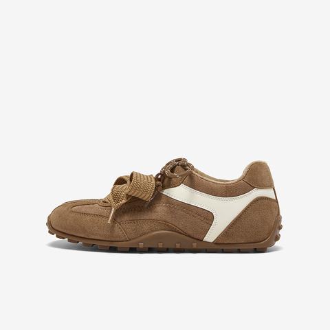 百思图2025秋季新款商场同款德训鞋时尚复古运动女休闲鞋A9012CM5