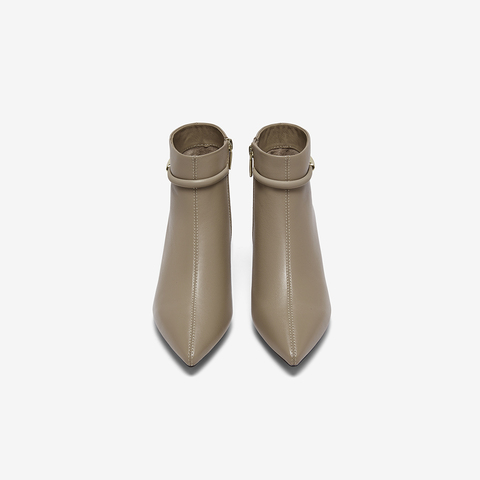 百思图2025冬季新款商场同款时装靴简约细跟尖头女短靴K5035DD5