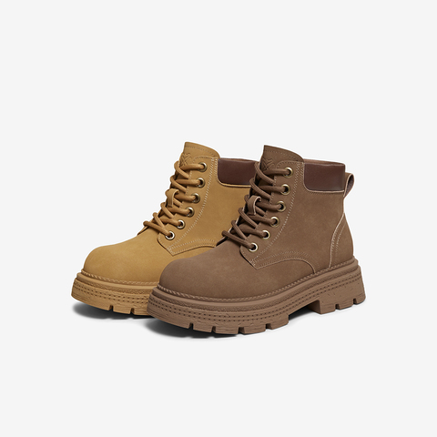 百思图2025冬季新款马丁靴时尚复古工装户外运动女中靴D3785DZ5