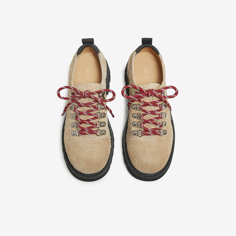 百思图2025秋季新款牛津鞋时尚复古学院风粗跟女单鞋UFW08CM5