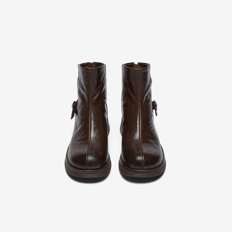 百思图2025冬季新款商场同款时装靴时尚简约粗跟女短靴UYM01DD5