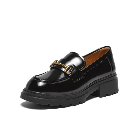 百思图2025秋季新款乐福鞋时尚复古通勤学院风女单鞋TFW04CA5