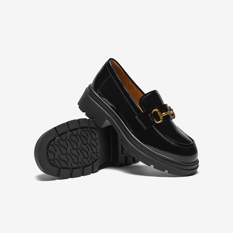 百思图2025秋季新款乐福鞋时尚复古通勤学院风女单鞋TFW04CA5