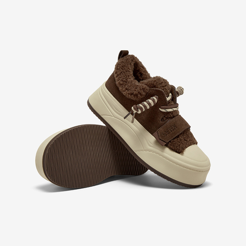 百思图2025冬季新款商场同款板鞋时尚运动加绒女休闲鞋E8017DM5