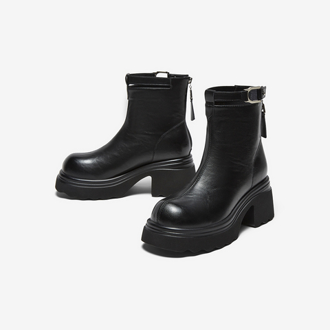 百思图2025冬季新款时装靴时尚潮流通勤粗跟女短靴F2012DD5