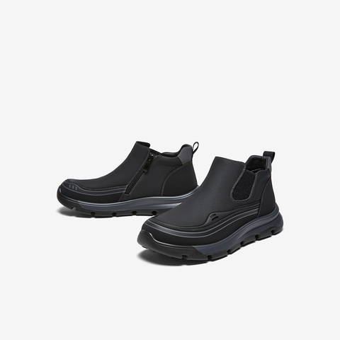 百思图2025冬季新款商场同款时尚简约男休闲鞋7860DM5