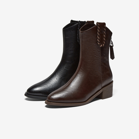 百思图2025冬季新款时装靴时尚简约潮流通勤粗跟女中靴F3011DZ5