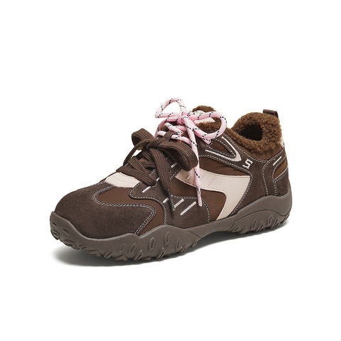 百思图2025冬季新款德训鞋时尚复古运动加绒女休闲洗D3591DM5