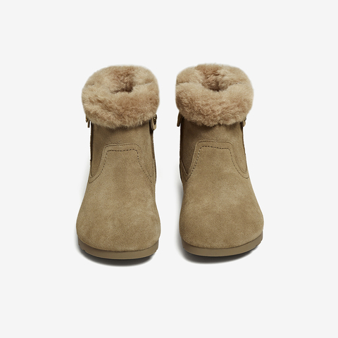 百思图2025冬季新款雪地靴简约时尚户外休闲女短靴F1061DD5