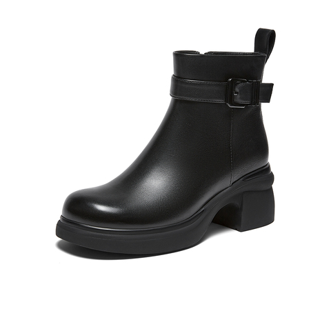 百思图2025冬季新款商场同款时装靴简约通勤粗高跟女短靴H6815DD5