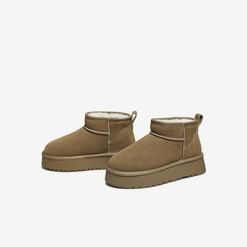 百思图2025冬季新款雪地靴时尚简约户外休闲女短靴N8106DD5