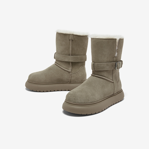 百思图2025冬季新款商场同款雪地靴时尚简约户外女中靴L2509DZ5