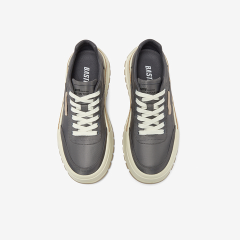 百思图2025秋季新款板鞋时尚潮流街头运动厚底男休闲鞋K017ACM5