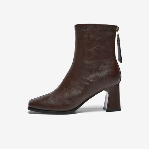 百思图2025冬季新款商场同款时装靴时尚通勤粗跟女短靴F5217DD5