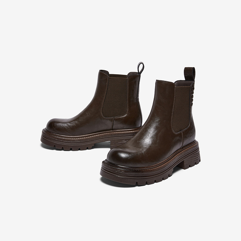 百思图2025冬季新款切尔西靴简约时尚通勤女短靴W0720DD5