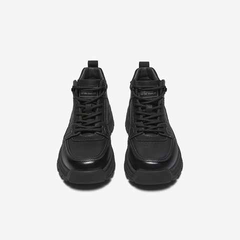 百思图2025冬季新款商场同款时尚户外运动男休闲鞋WDJ01DD5