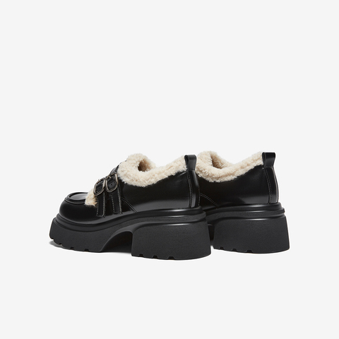 百思图2025冬季新款牛津鞋时尚加绒保暖学院风女单鞋CM691DM5